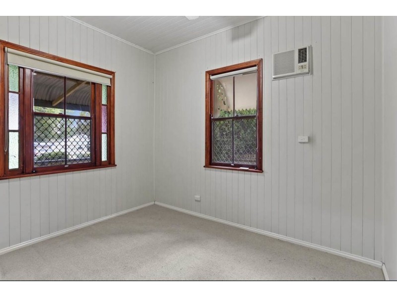 19 Herries Street, East Toowoomba QLD 4350