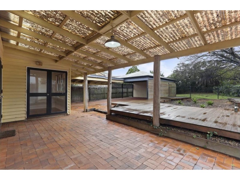 19 Herries Street, East Toowoomba QLD 4350