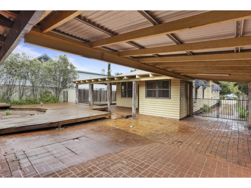 19 Herries Street, East Toowoomba QLD 4350