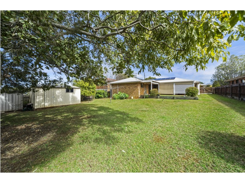 6c Mott Crescent, Rockville QLD 4350