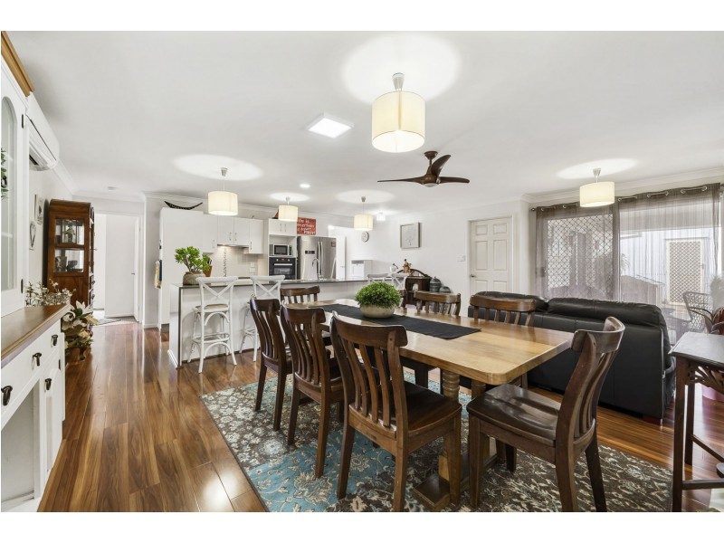 5 Esmeralda Street, Cambooya QLD 4358