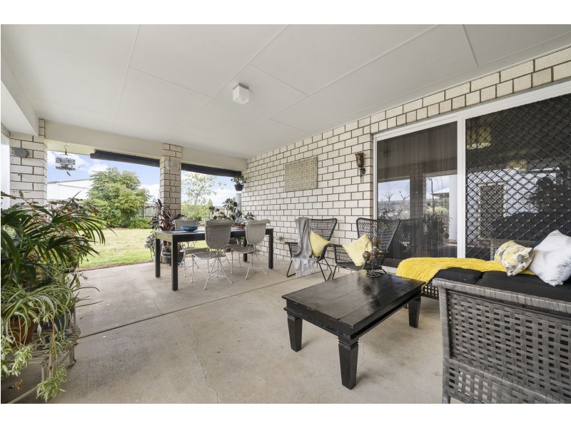 5 Esmeralda Street, Cambooya QLD 4358