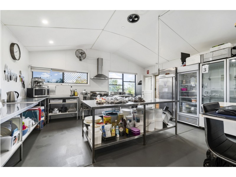 5 Esmeralda Street, Cambooya QLD 4358