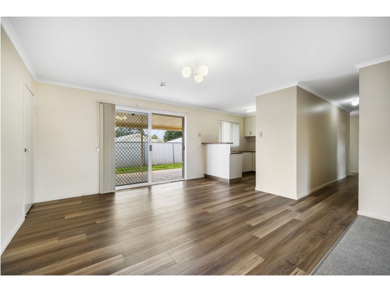 14/19a Gladstone Street, Newtown QLD 4350