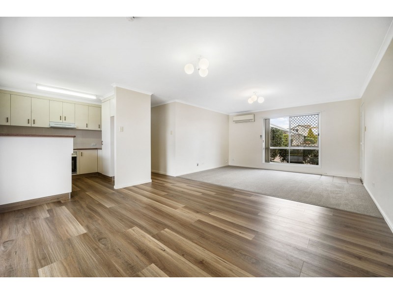 14/19a Gladstone Street, Newtown QLD 4350