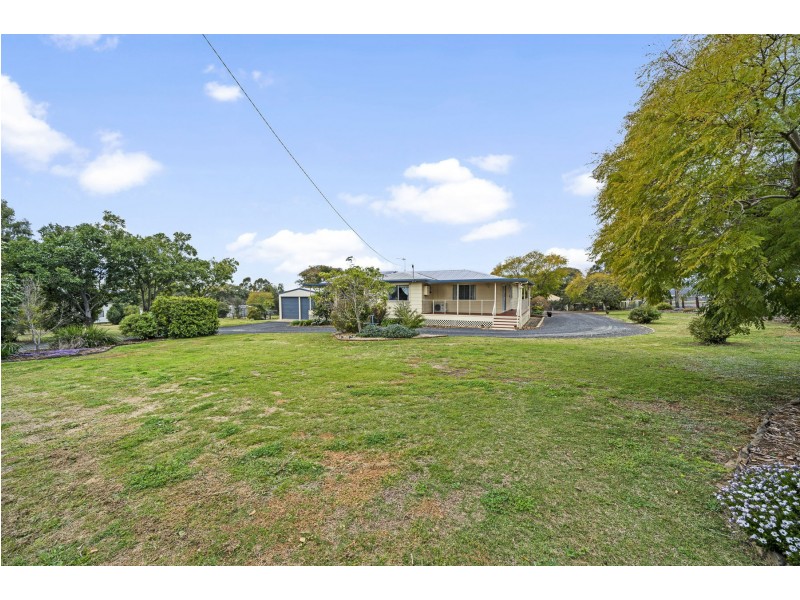 60 Goombungee-Meringandan Road, Meringandan West QLD 4352