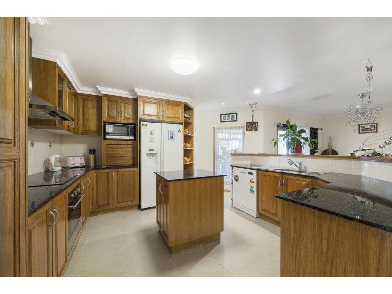 651 Oakey Crosshill Road, Biddeston QLD 4401