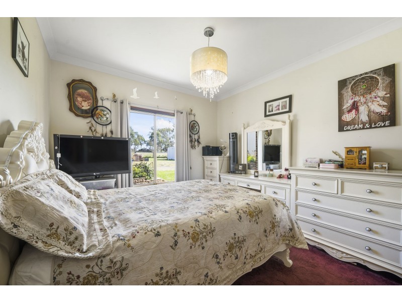 651 Oakey Crosshill Road, Biddeston QLD 4401