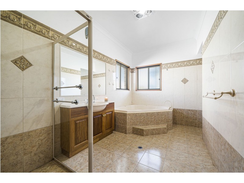 651 Oakey Crosshill Road, Biddeston QLD 4401