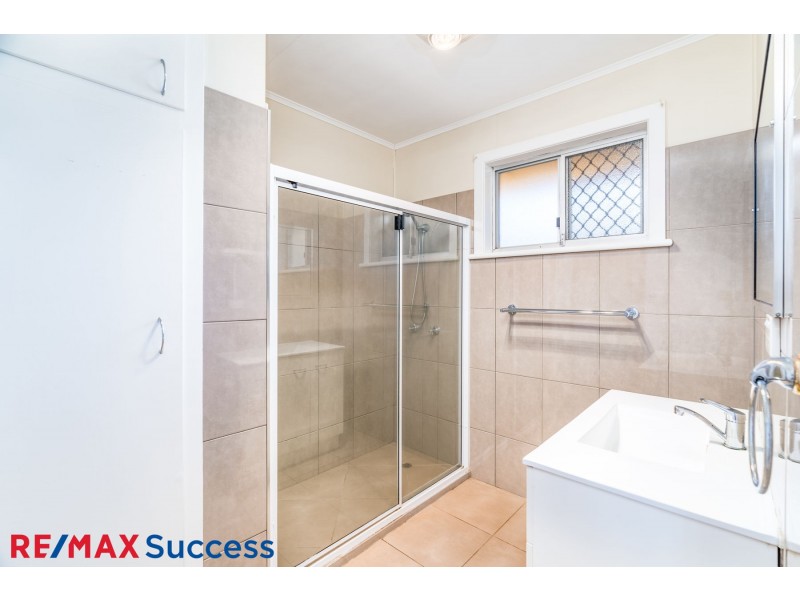 19 Erbacher Street, Centenary Heights QLD 4350