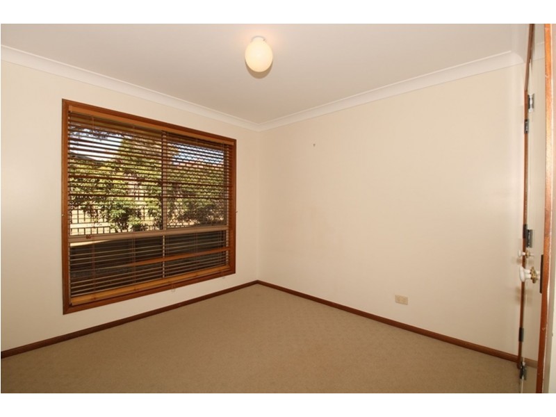 5 Carnation Court, Middle Ridge QLD 4350