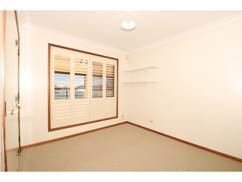 5 Carnation Court, Middle Ridge QLD 4350