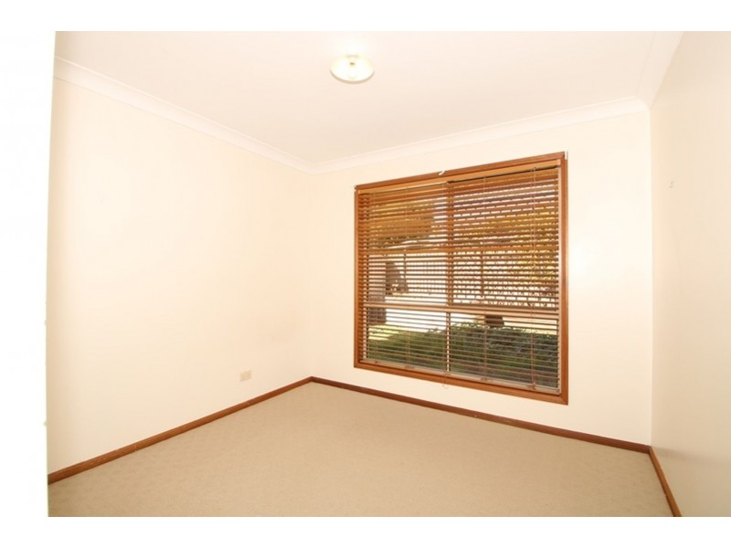 5 Carnation Court, Middle Ridge QLD 4350