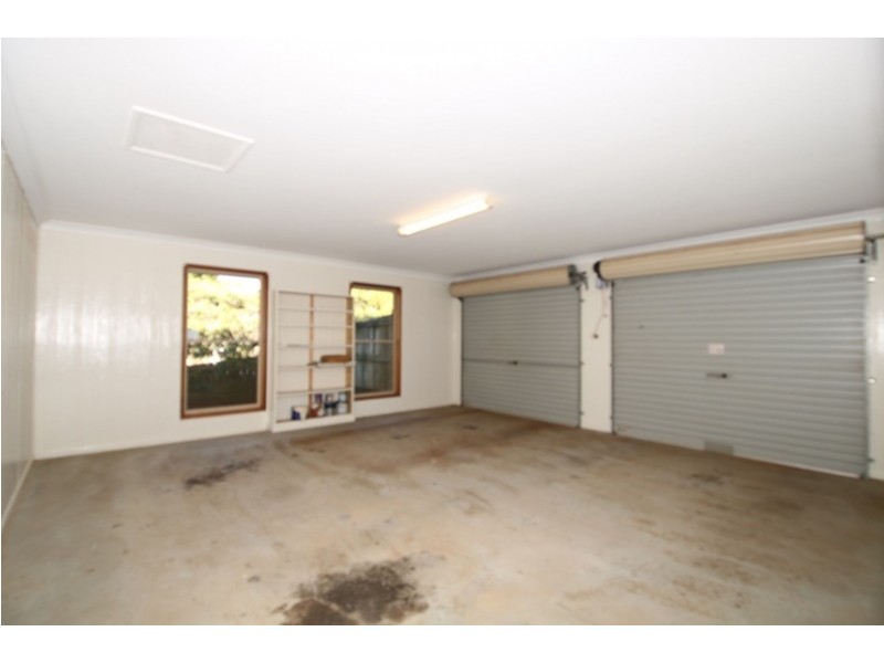 5 Carnation Court, Middle Ridge QLD 4350