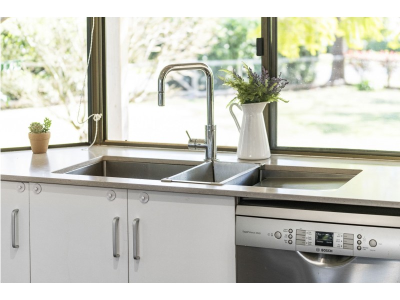 7 Glen Crescent, Highfields QLD 4352