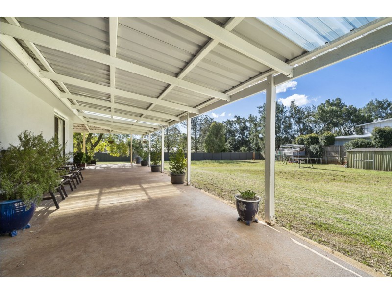 7 Glen Crescent, Highfields QLD 4352