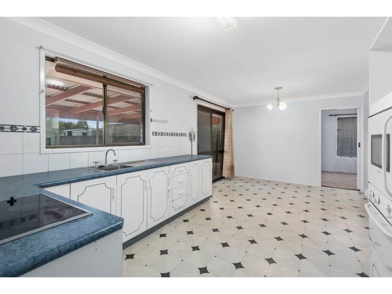 9 George Street, Kingsthorpe QLD 4400