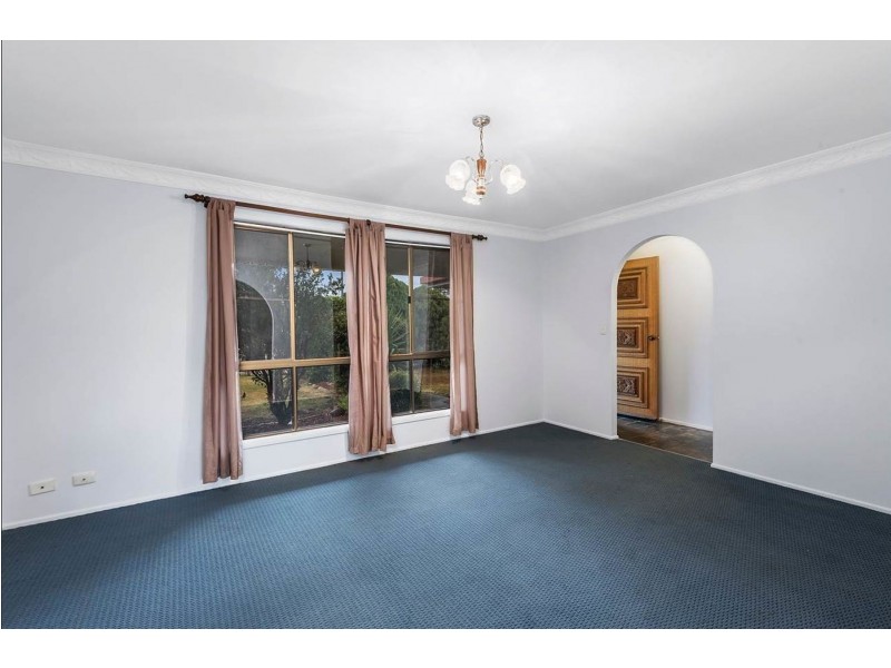 9 George Street, Kingsthorpe QLD 4400