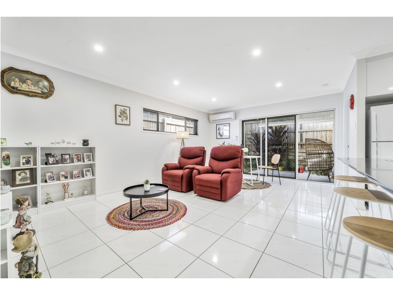 5/106A South Street, Centenary Heights QLD 4350
