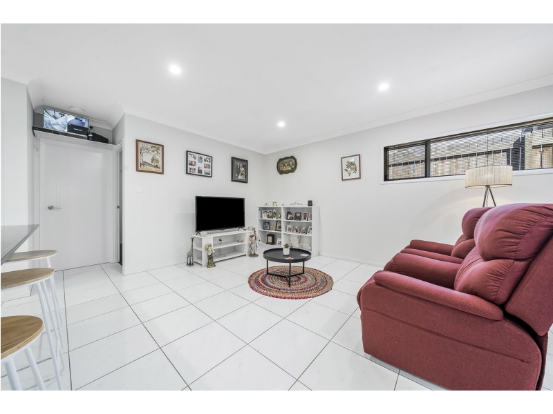 5/106A South Street, Centenary Heights QLD 4350