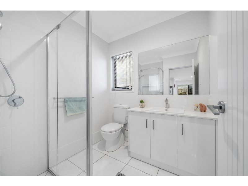 5/106A South Street, Centenary Heights QLD 4350