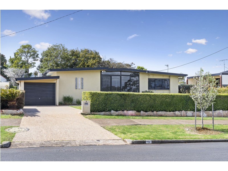 18 Rowbotham Street, Rangeville QLD 4350