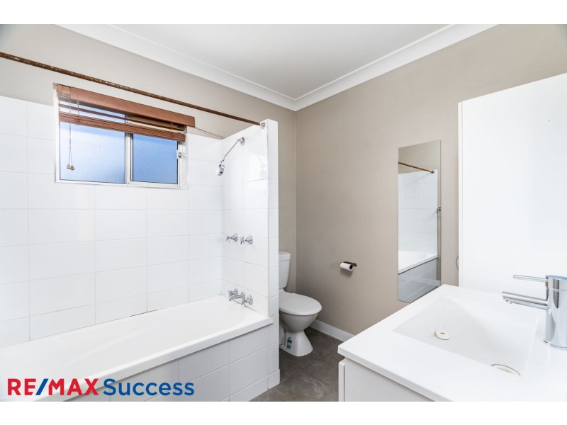 2/3 Pierce Street, South Toowoomba QLD 4350