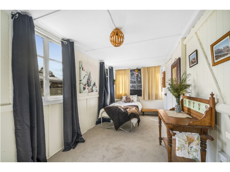 61 John Street, Goombungee QLD 4354