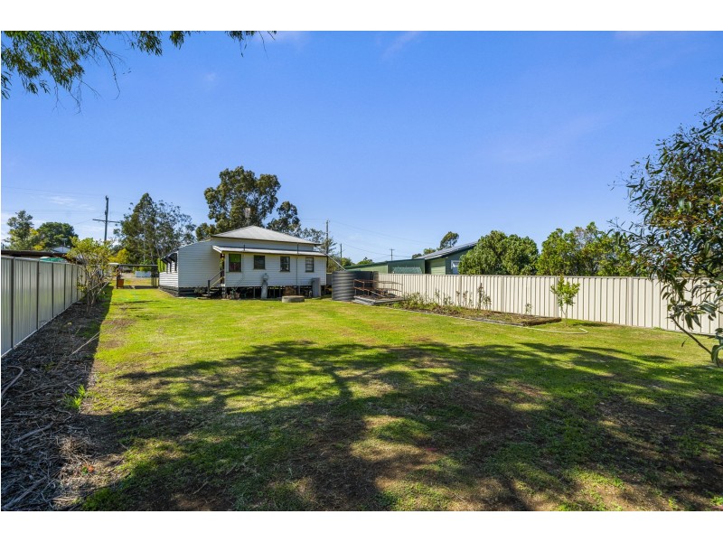61 John Street, Goombungee QLD 4354