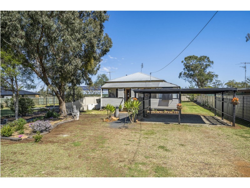 61 John Street, Goombungee QLD 4354
