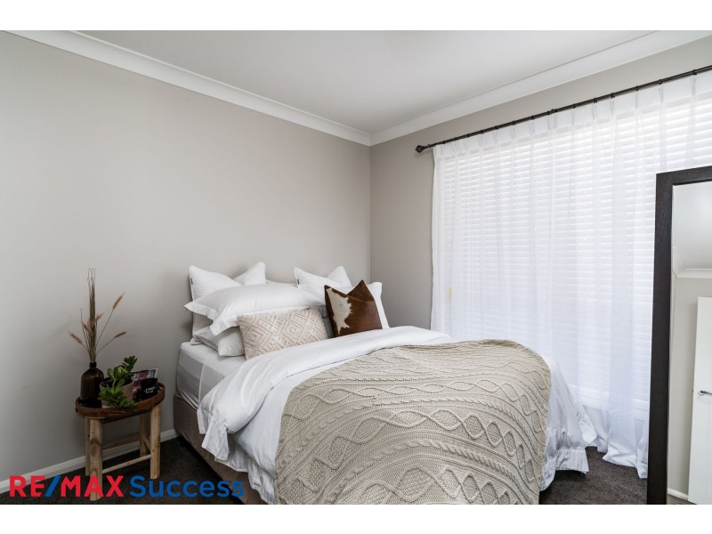 1/5 Nabiac Close, Kearneys Spring QLD 4350