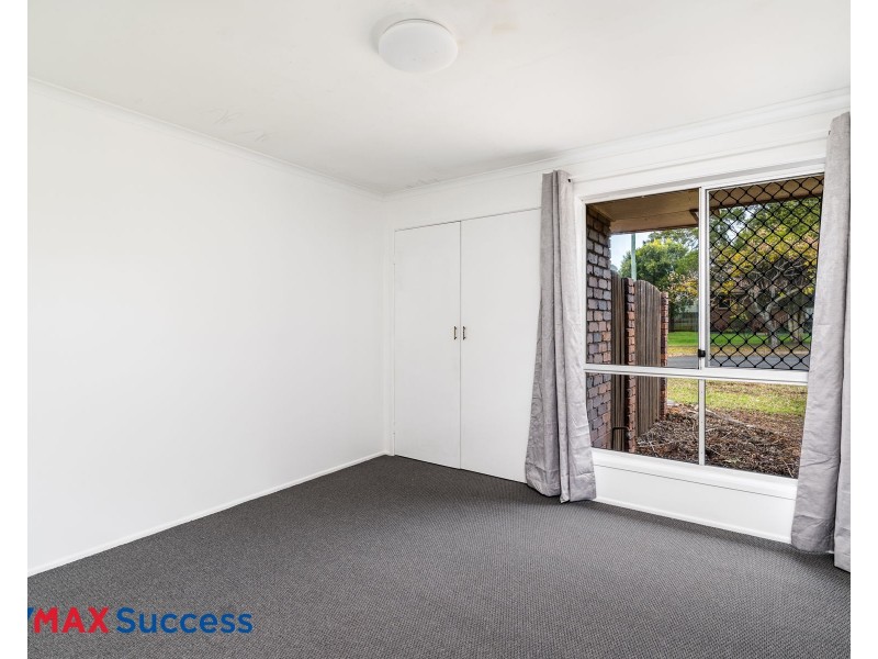 11 Wine Drive, Wilsonton Heights QLD 4350
