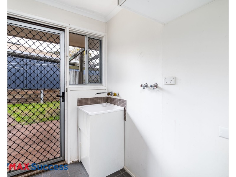 11 Wine Drive, Wilsonton Heights QLD 4350