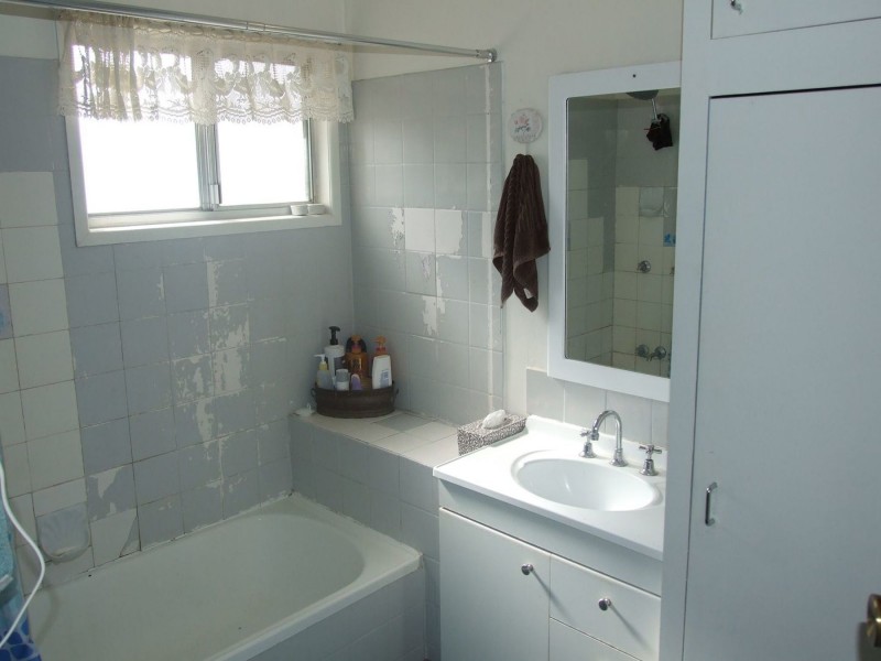 5 Haden Tip Road, Haden QLD 4353