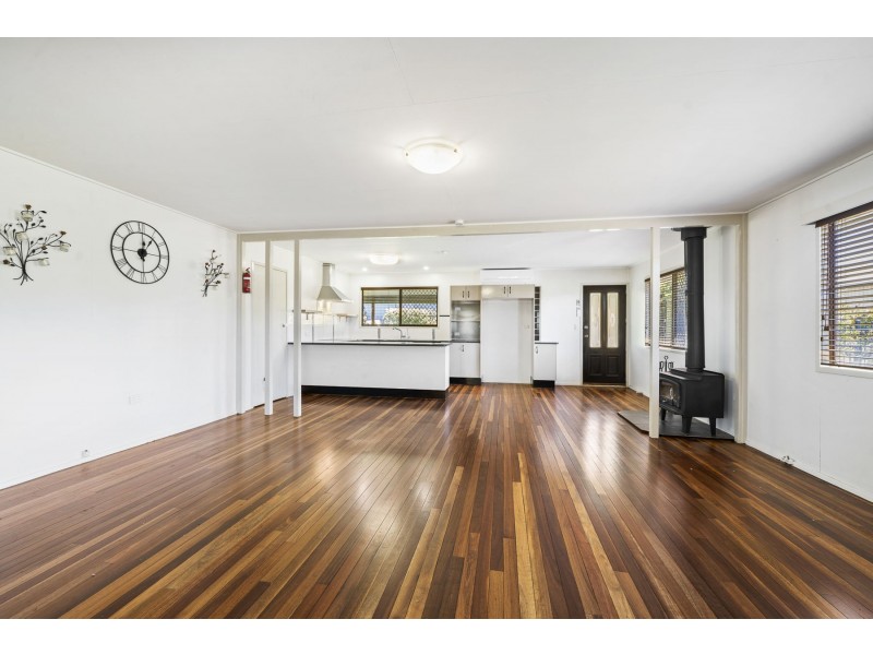 731 Boundary Street, Glenvale QLD 4350