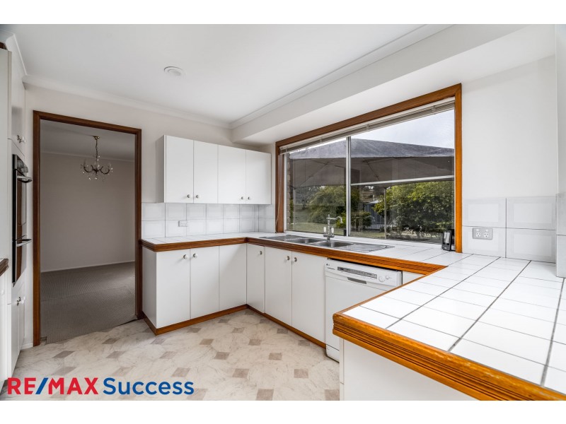 24 Stewart Street, Withcott QLD 4352