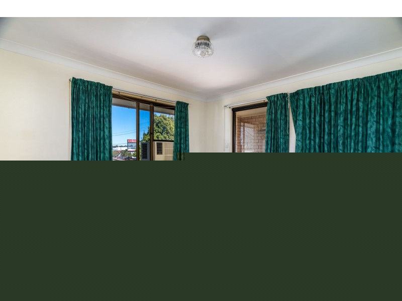 22 Erin Street, Wilsonton QLD 4350