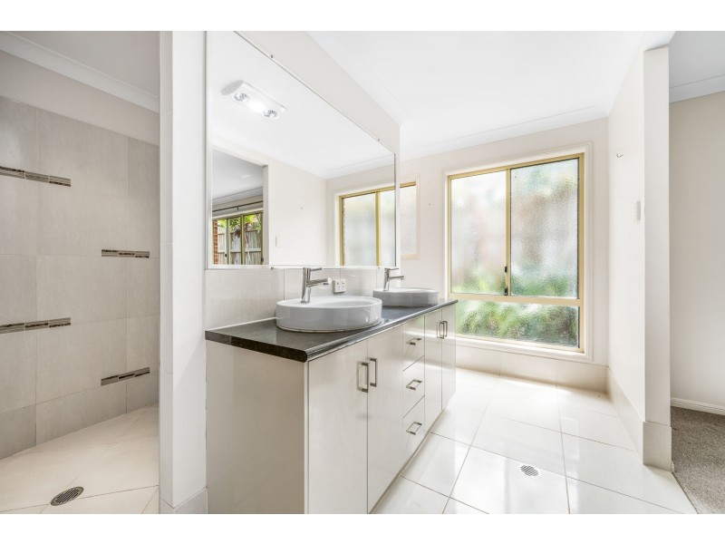 59A Mary Street, Mount Lofty QLD 4350