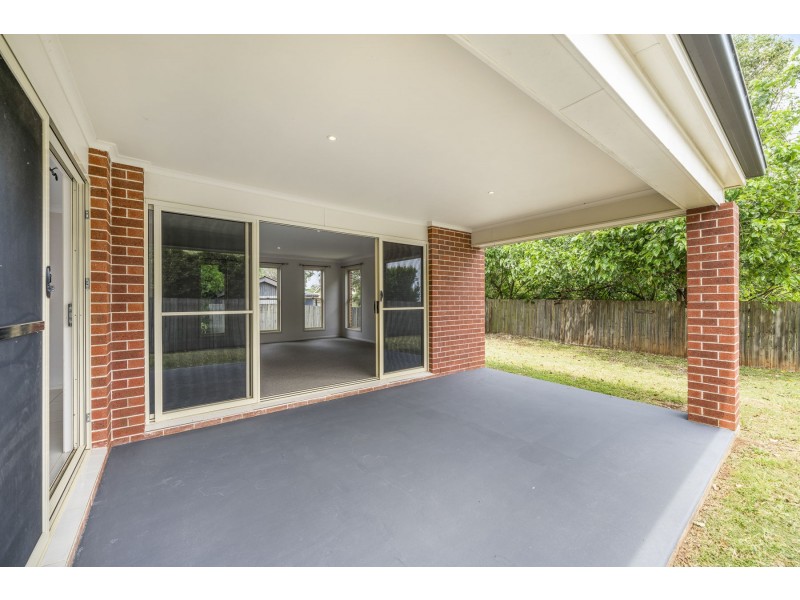 59A Mary Street, Mount Lofty QLD 4350