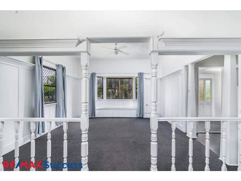 220 Bridge St, Newtown QLD 4350