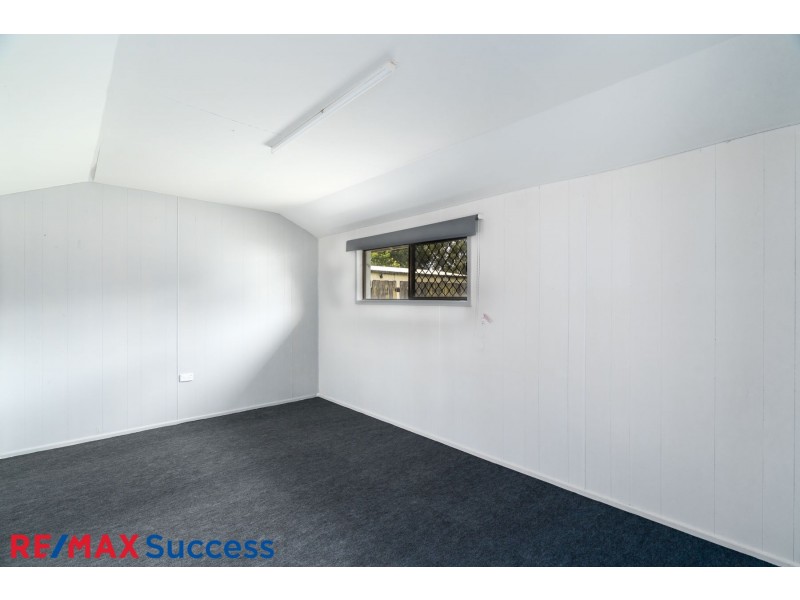 220 Bridge St, Newtown QLD 4350
