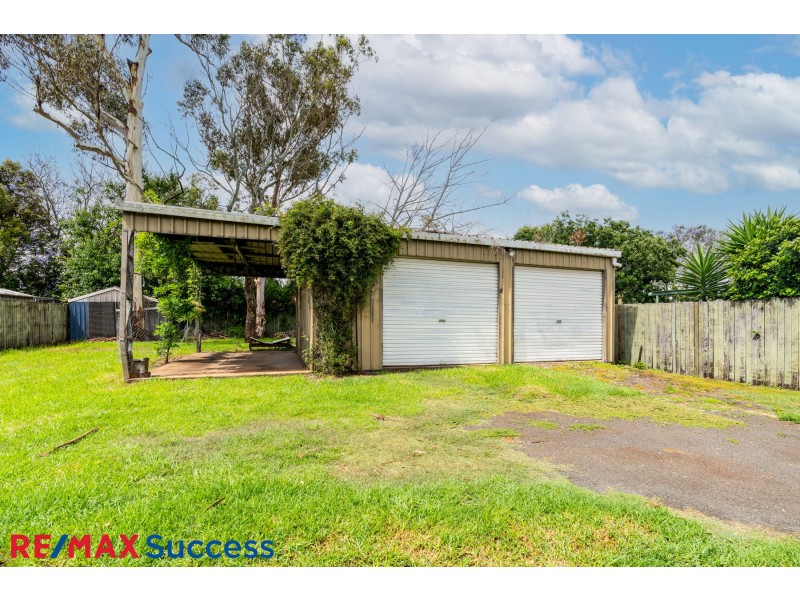 220 Bridge St, Newtown QLD 4350