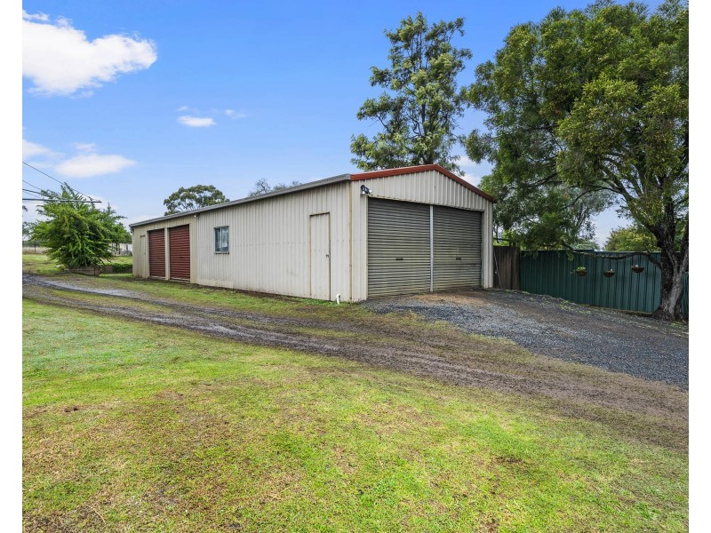 26 Daher Street, Goombungee QLD 4354