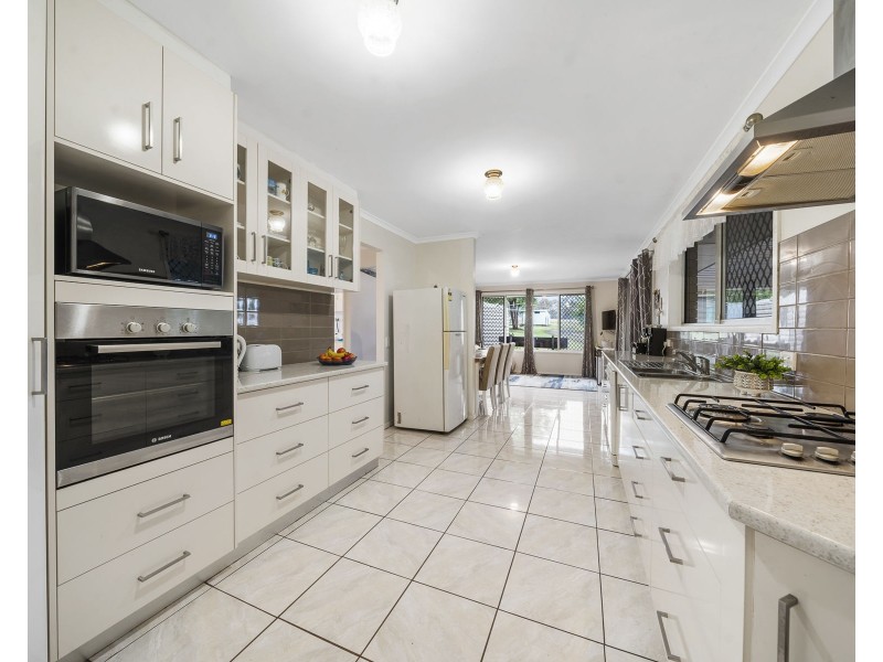 26 Daher Street, Goombungee QLD 4354