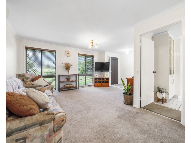 26 Daher Street, Goombungee QLD 4354