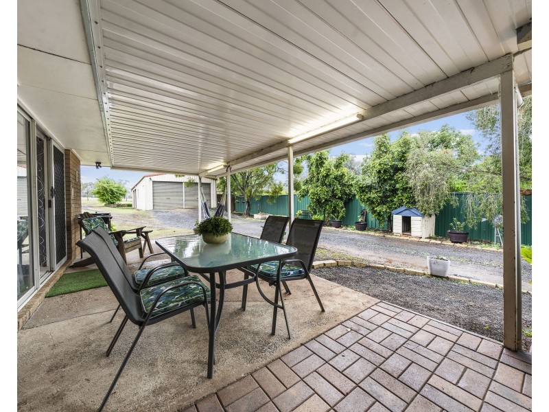 26 Daher Street, Goombungee QLD 4354