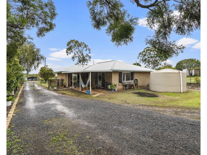 26 Daher Street, Goombungee QLD 4354