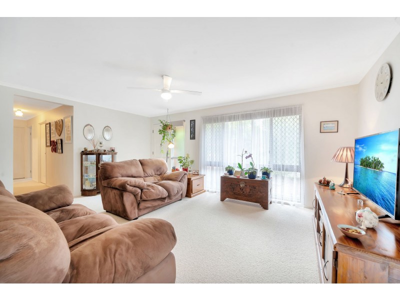 100 Hogg Street, Wilsonton Heights QLD 4350