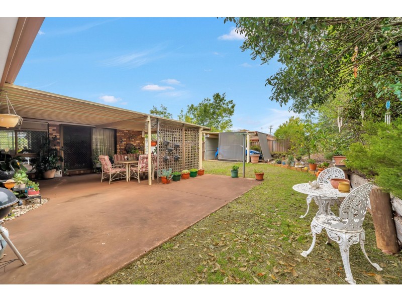 100 Hogg Street, Wilsonton Heights QLD 4350