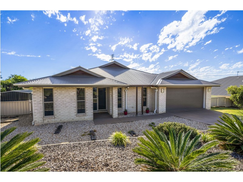 5 Jay Street, Westbrook QLD 4350